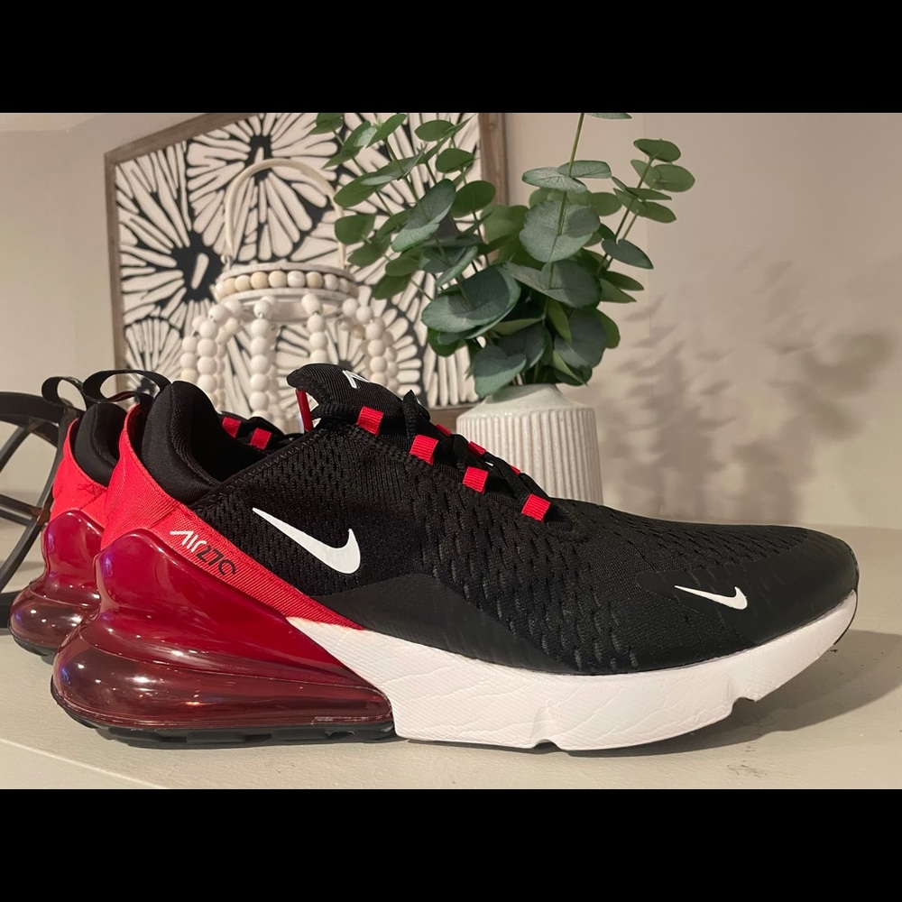 Nike Men's Air Max 270 Shoes Size 13